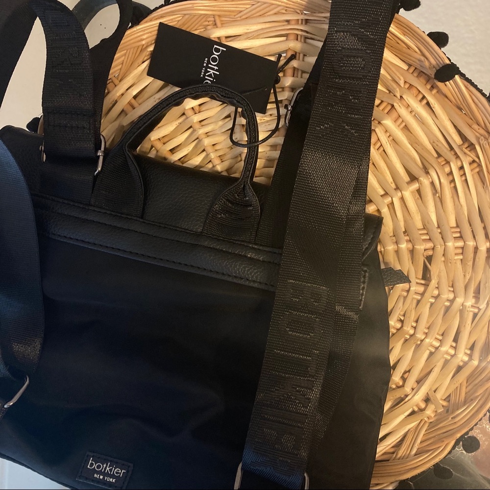 Botkier Trigger Backpack - Picture 2 of 2